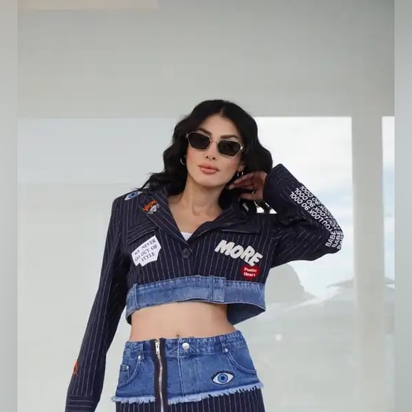 MAXMILA PARIS Jackets & Blazers - MAXMILA PARIS  Premium Crop Blazer with Embroidered Denim Trim size M NWT